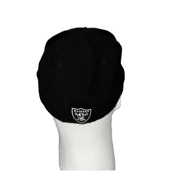 New Era Las Vegas Raiders Basic Black 9FIFTY Snapback Embroidered - Picture 3 of 6